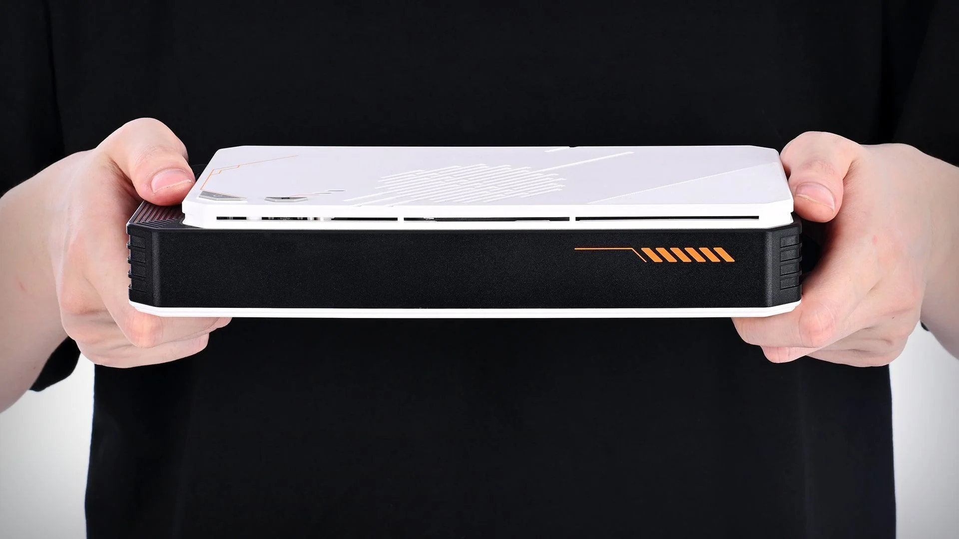 7600M eGPU AMD Radeon RX 7600M XT RDNA3.0 8GB GDDR6 Oculink GPU Dock - BoostR - Image 8